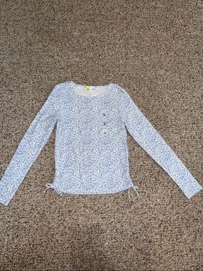 Girls' Long Sleeve Knit Top in Light Blue Floral
